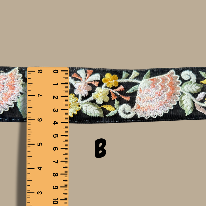 Black embroidery ribbon with width measurement 4 cos
