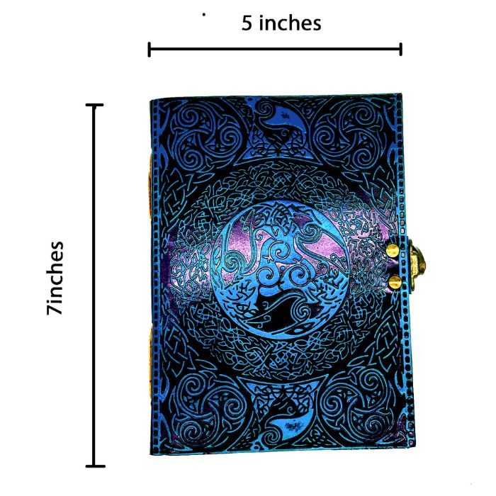 Measurements of Ezra leather bound sketchbook